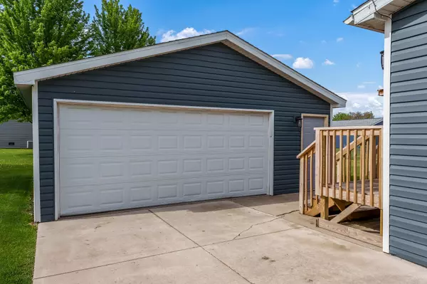 Machesney Park, IL 61115,5381 CYPRESS Lane