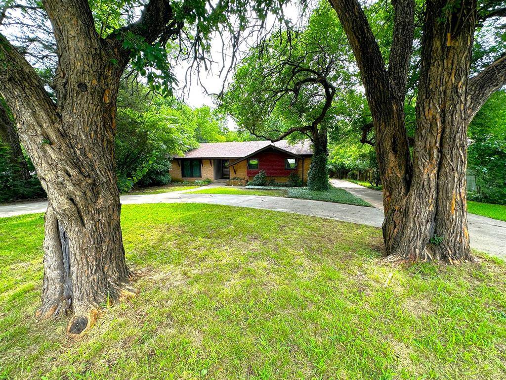 Sherman, TX 75092,2713 Yorkshire Drive