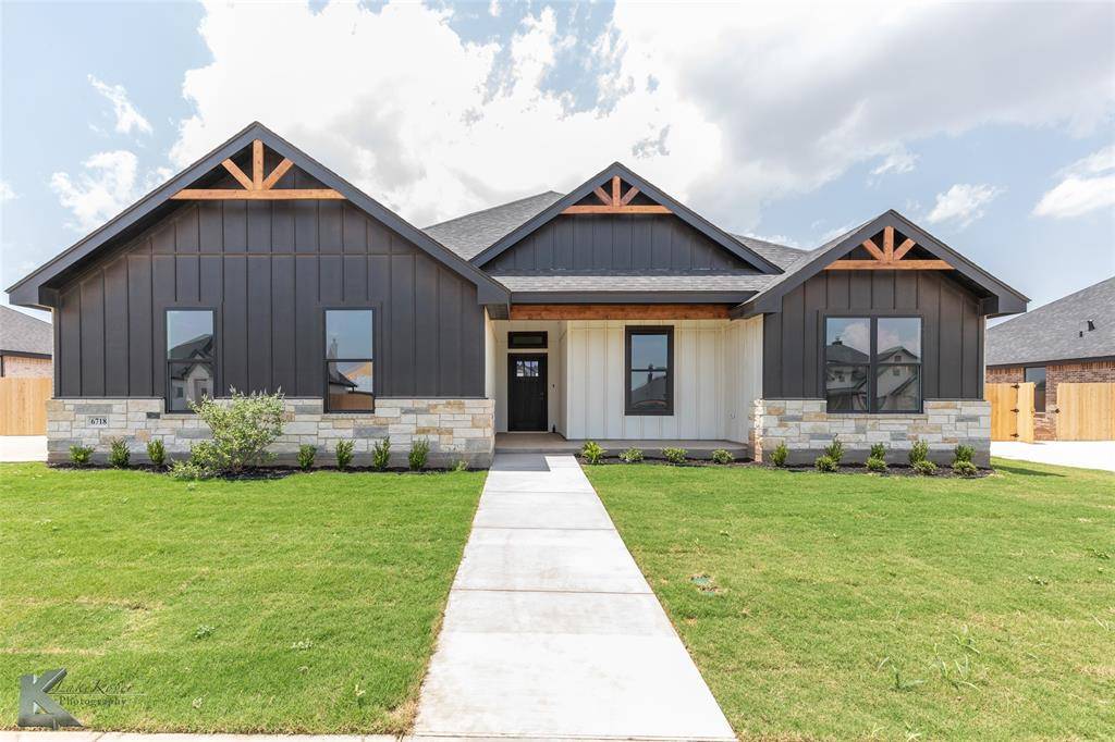 6718 Windmill Grass Lane, Abilene, TX 79606