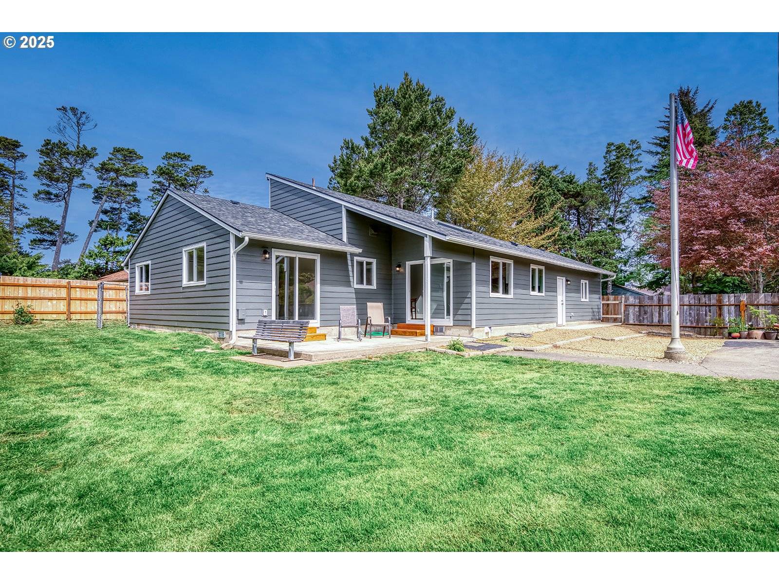 Depoe Bay, OR 97341,20 FIR RIDGE RD