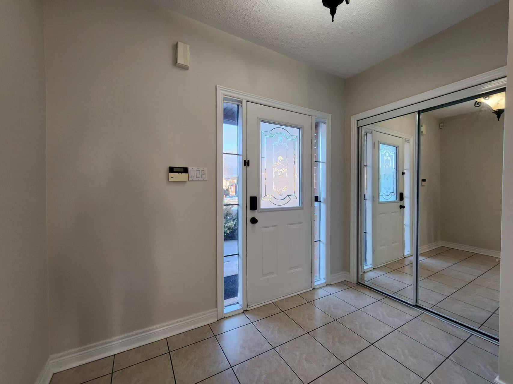 Markham, ON L6C 2X9,77 Westchester CRES