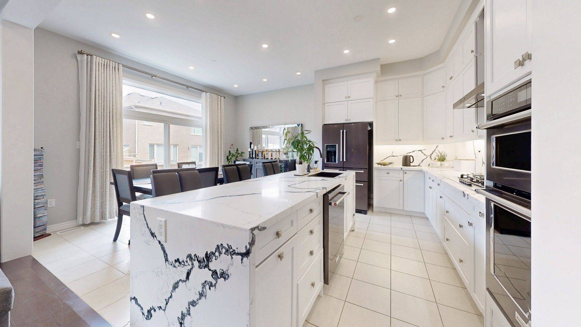 Milton, ON L9T 7E7,546 Kennedy CIR W