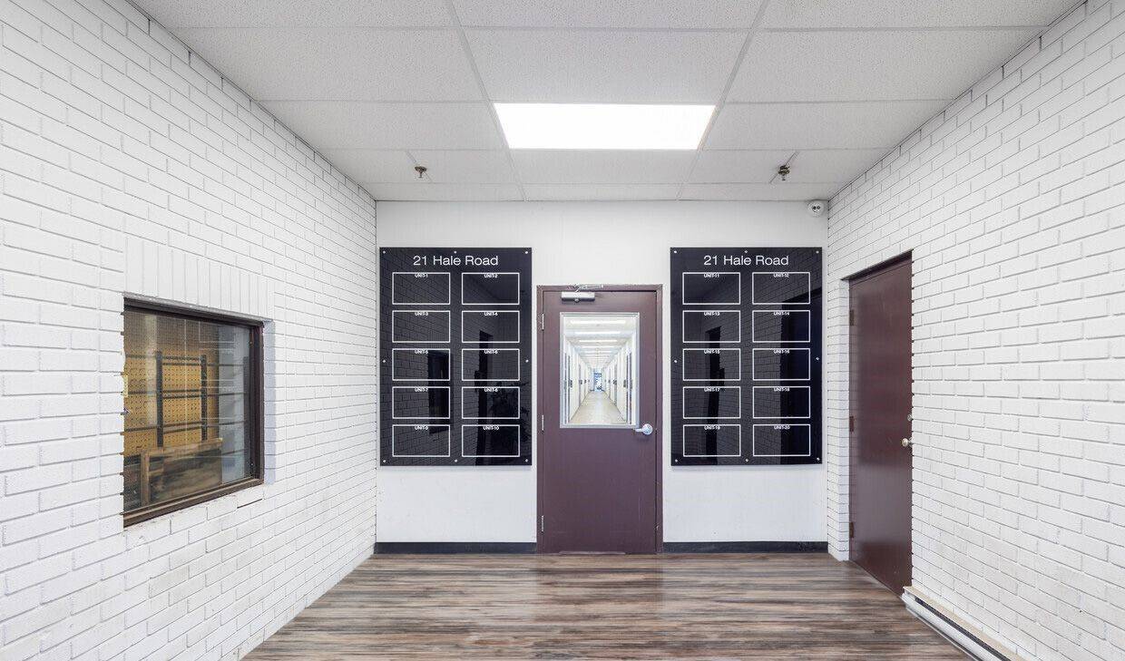 Brampton, ON L6W 3J9,21 Hale RD #16