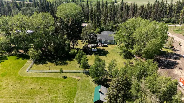 Rural Red Deer County, AB T4E 1R9,38039 C&E TRL