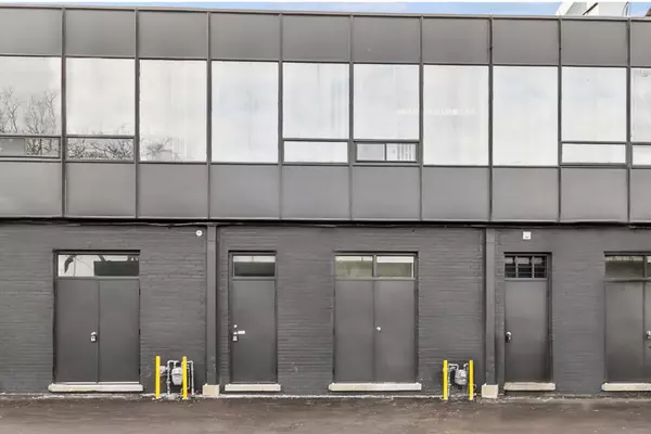 Toronto E04, ON M1L 4C3,777 Warden AVE #105