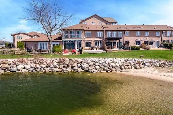Penetanguishene, ON L9M 2H3,4 BECK BLVD #6