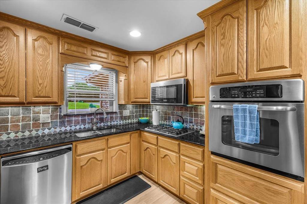 Stephenville, TX 76401,1004 Mockingbird Street