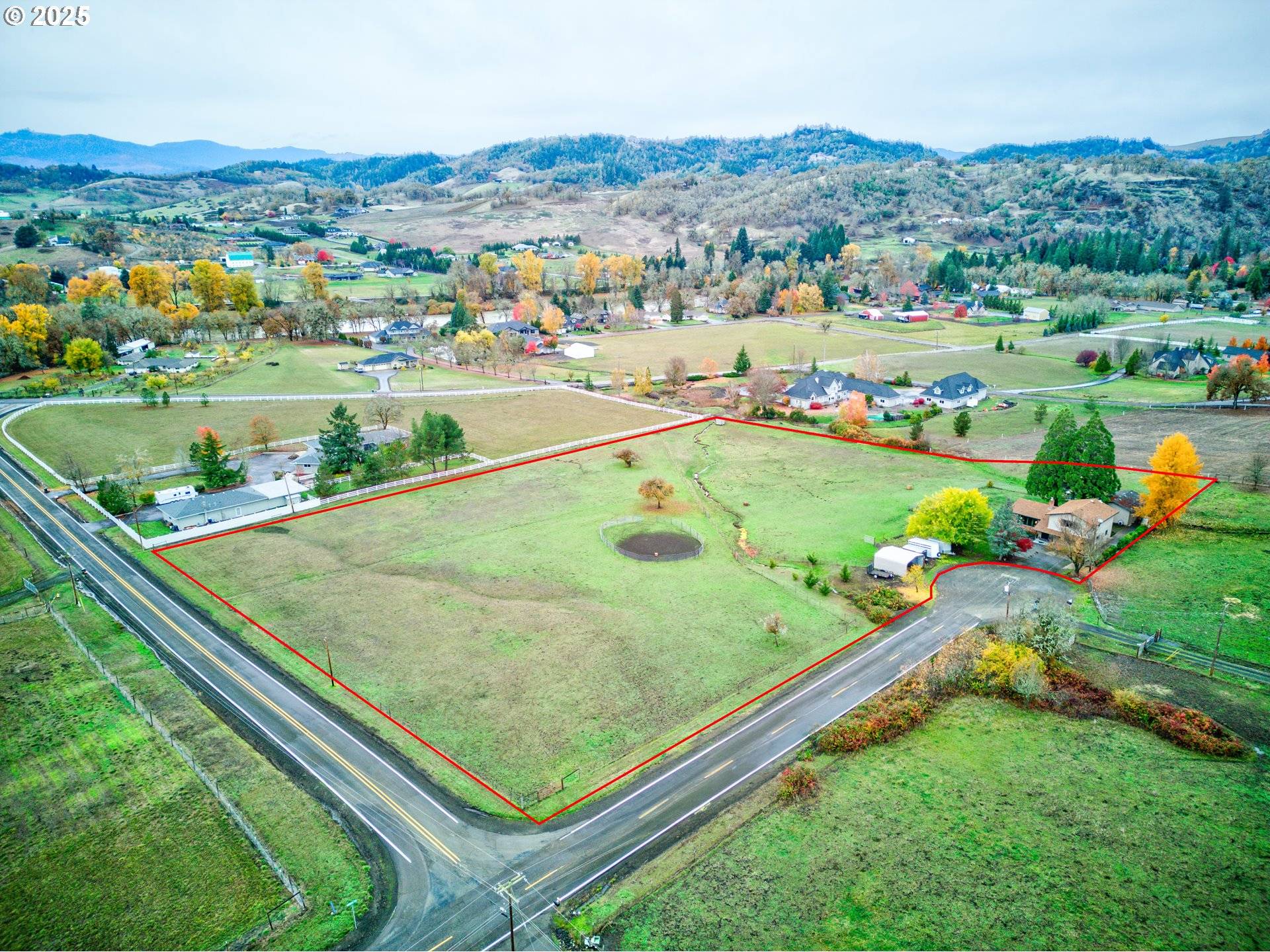 Roseburg, OR 97471,270 GLENWOOD CT