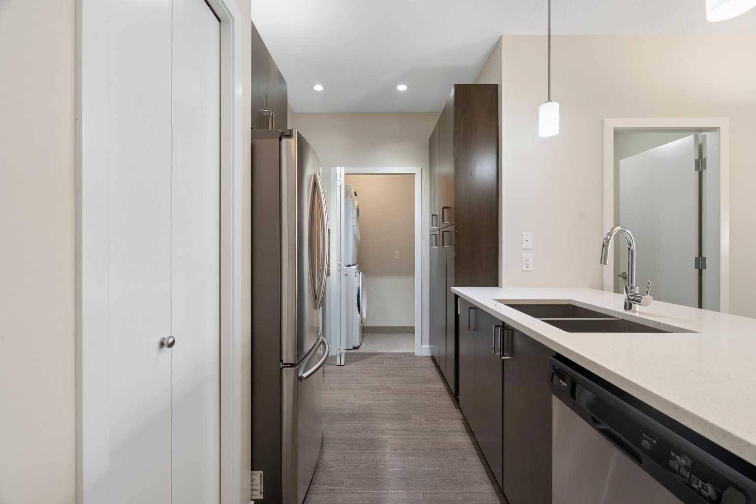 Calgary, AB T3M 1Z7,28 Auburn Bay Link Southeast #212