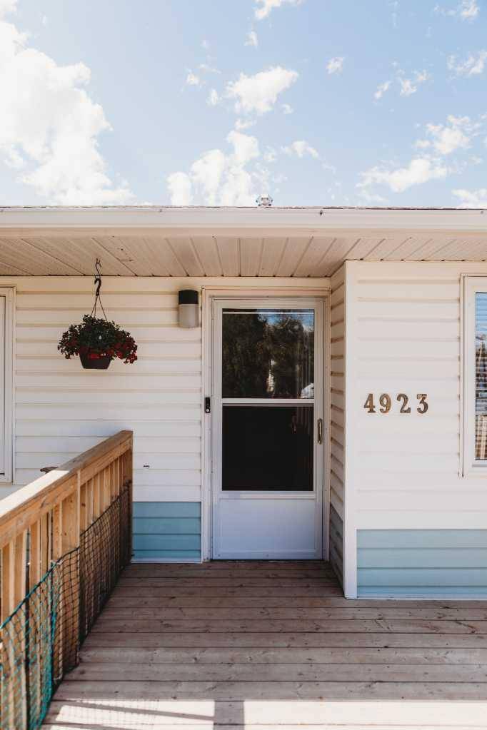 Viking, AB T0B 4N0,4923 54 AVE