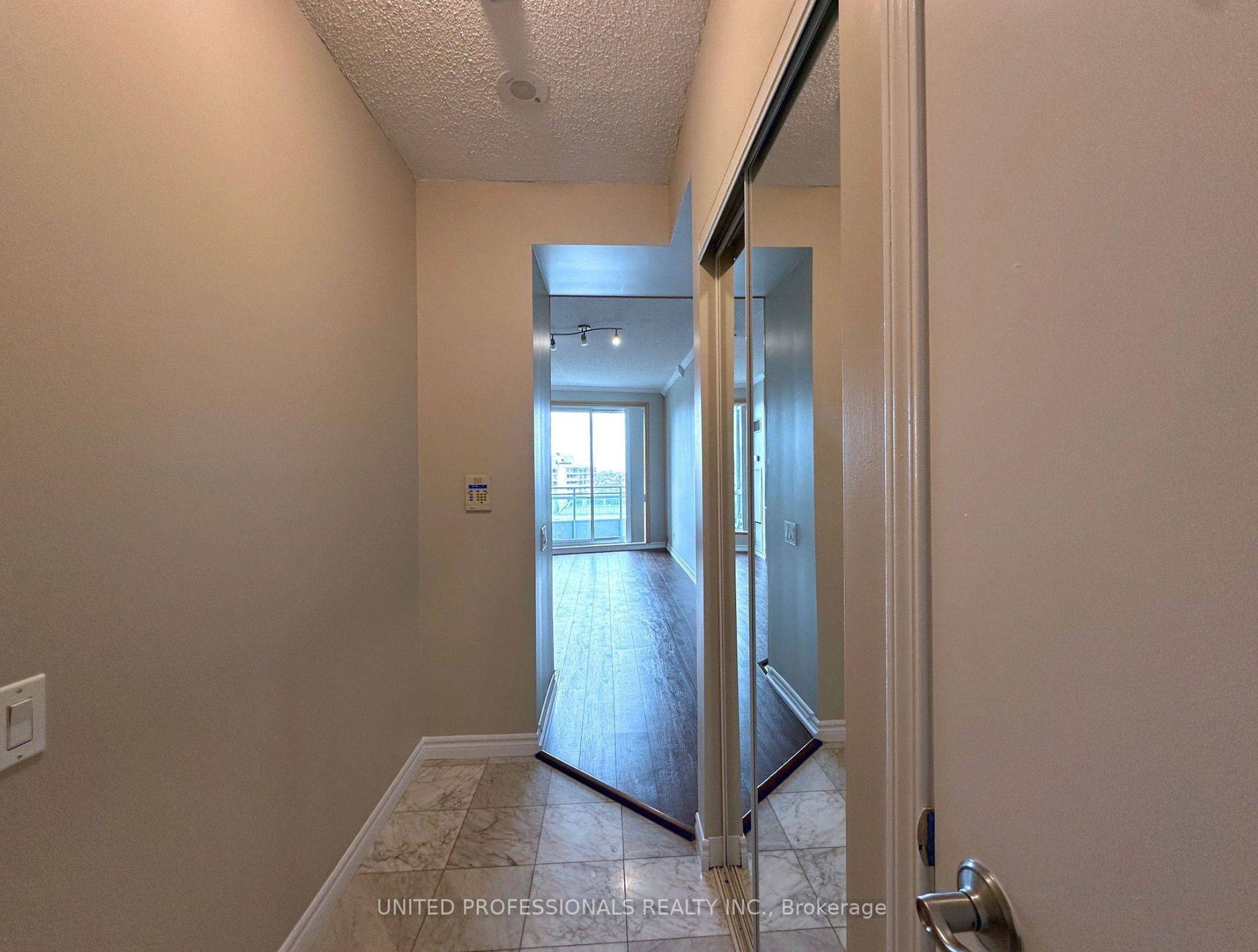 Toronto C14, ON M2N 4K3,60 Byng AVE #1812