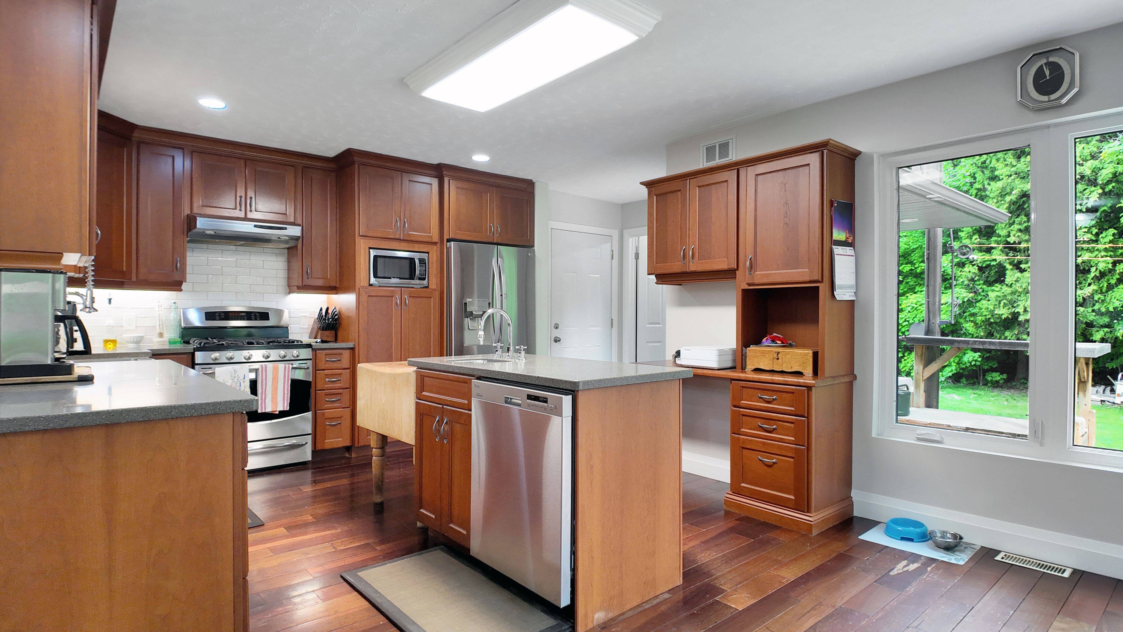 Brockton, ON N4N 3B9,527 Lake Rosalind Road 5 N/A