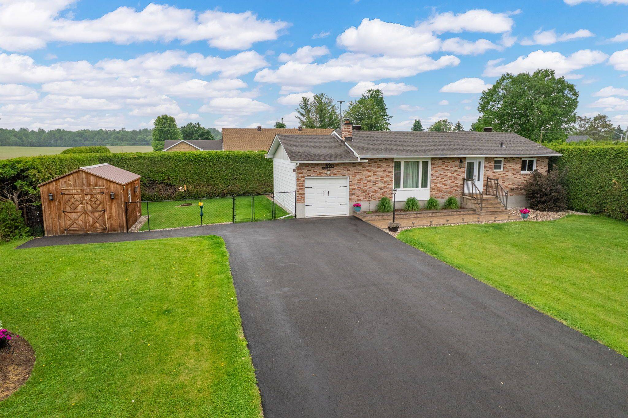 3059 Young ST, Clarence-rockland, ON K0A 2A0