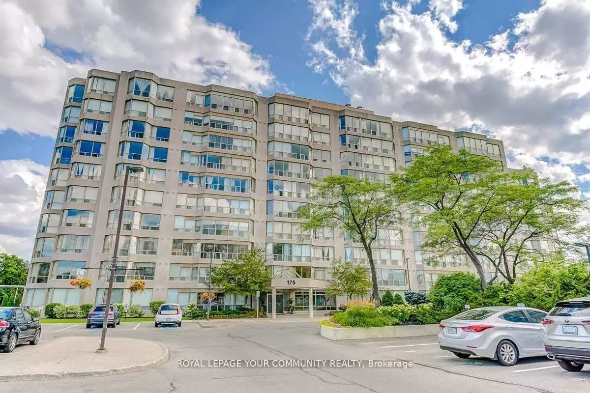 Richmond Hill, ON L4C 9V3,175 Cedar AVE N #608