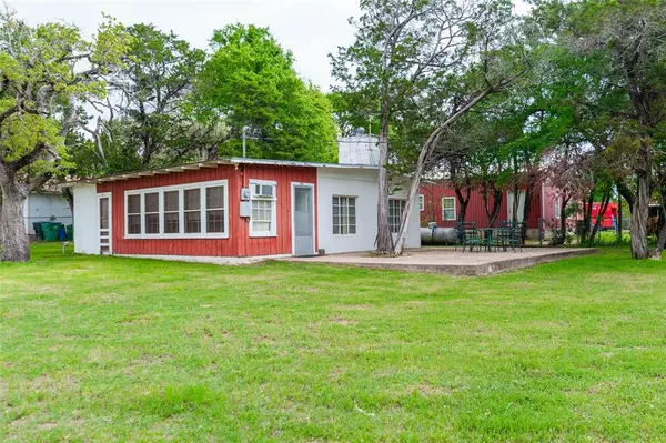 Whitney, TX 76692,137 Center Loop