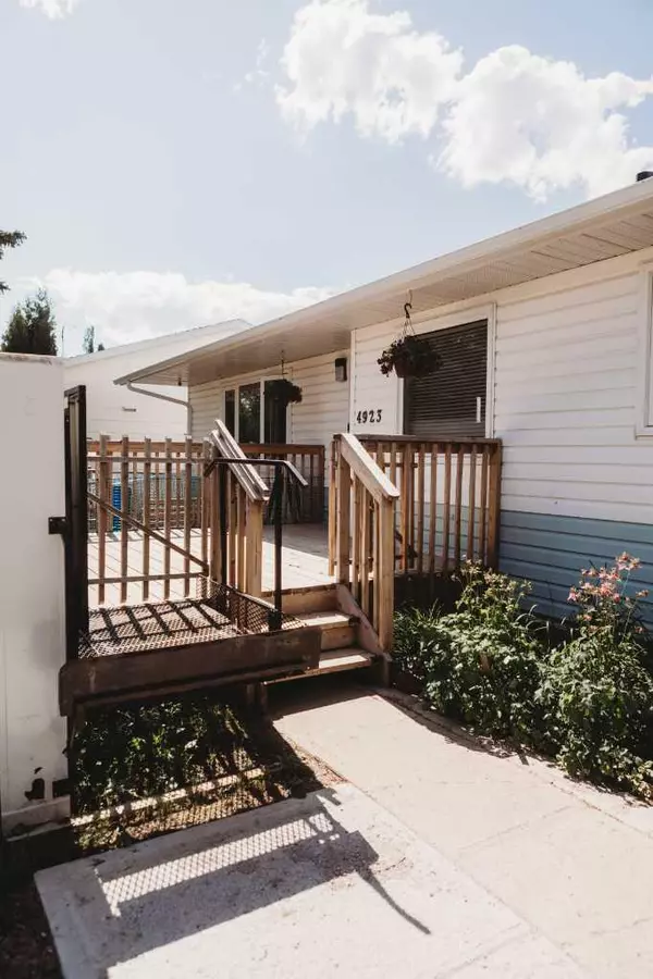 Viking, AB T0B 4N0,4923 54 AVE