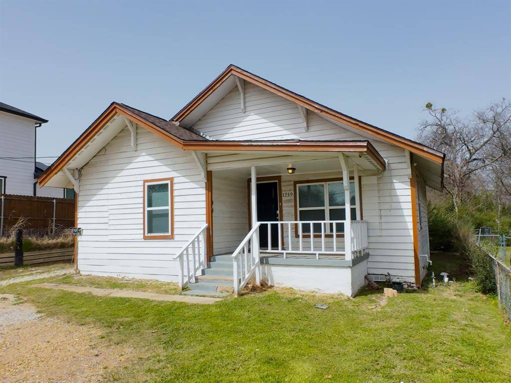 1719 Adelaide Drive, Dallas, TX 75216