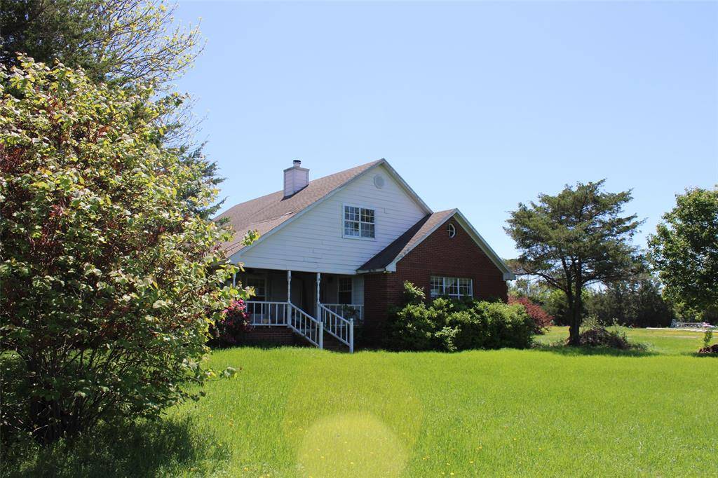 Trenton, TX 75490,938 County Road 4900