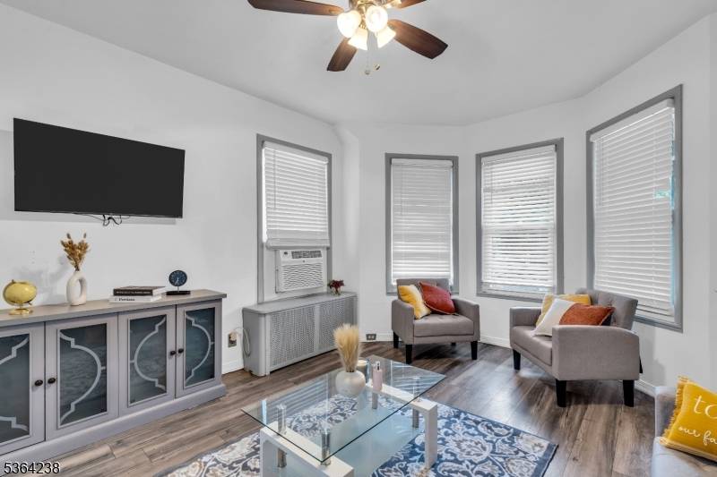 Rahway City, NJ 07065,1332 Maple Ter