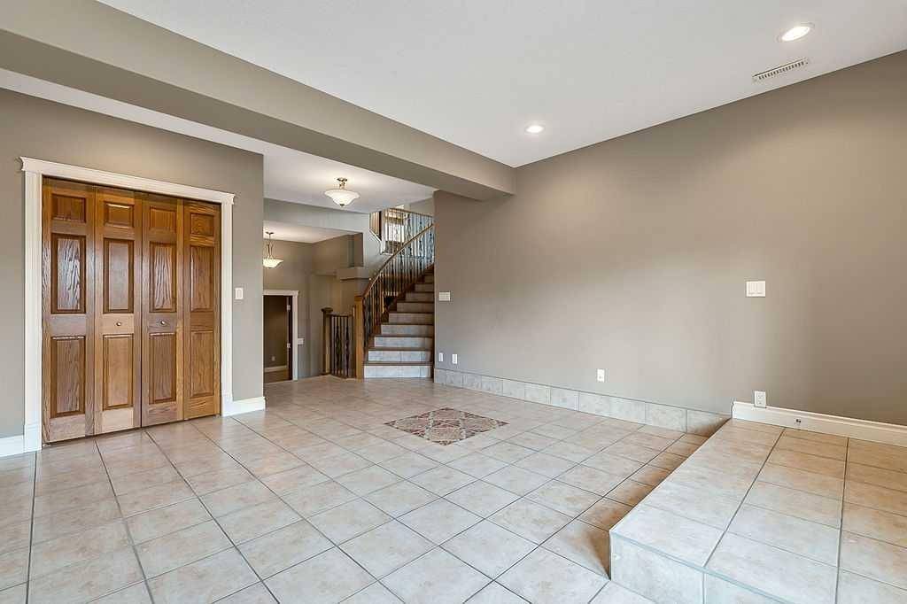 Calgary, AB T3H 2W7,13 Prominence PATH Southwest
