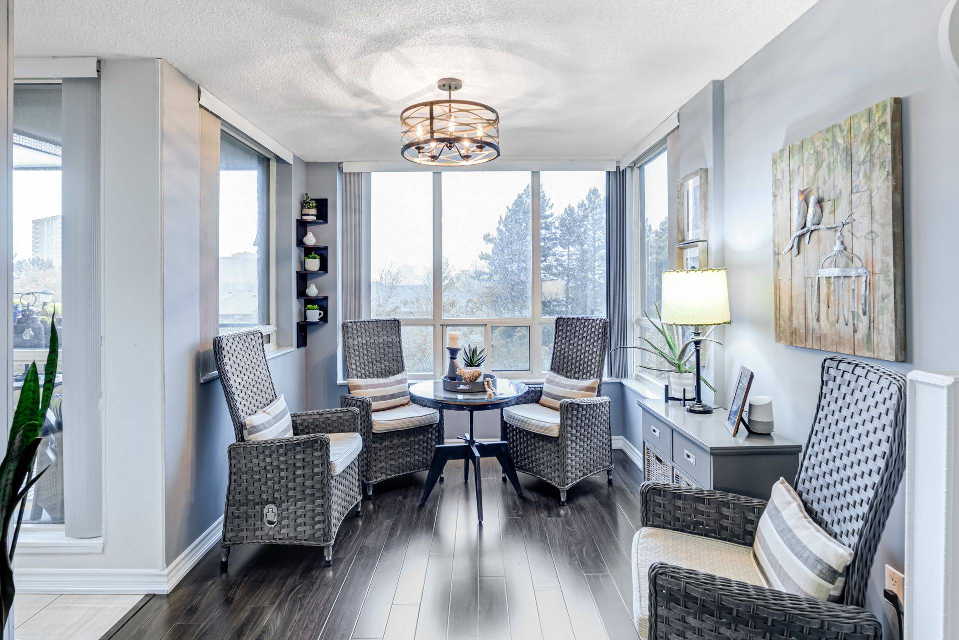 Brampton, ON L6Y 3V1,20 Cherrytree DR #305