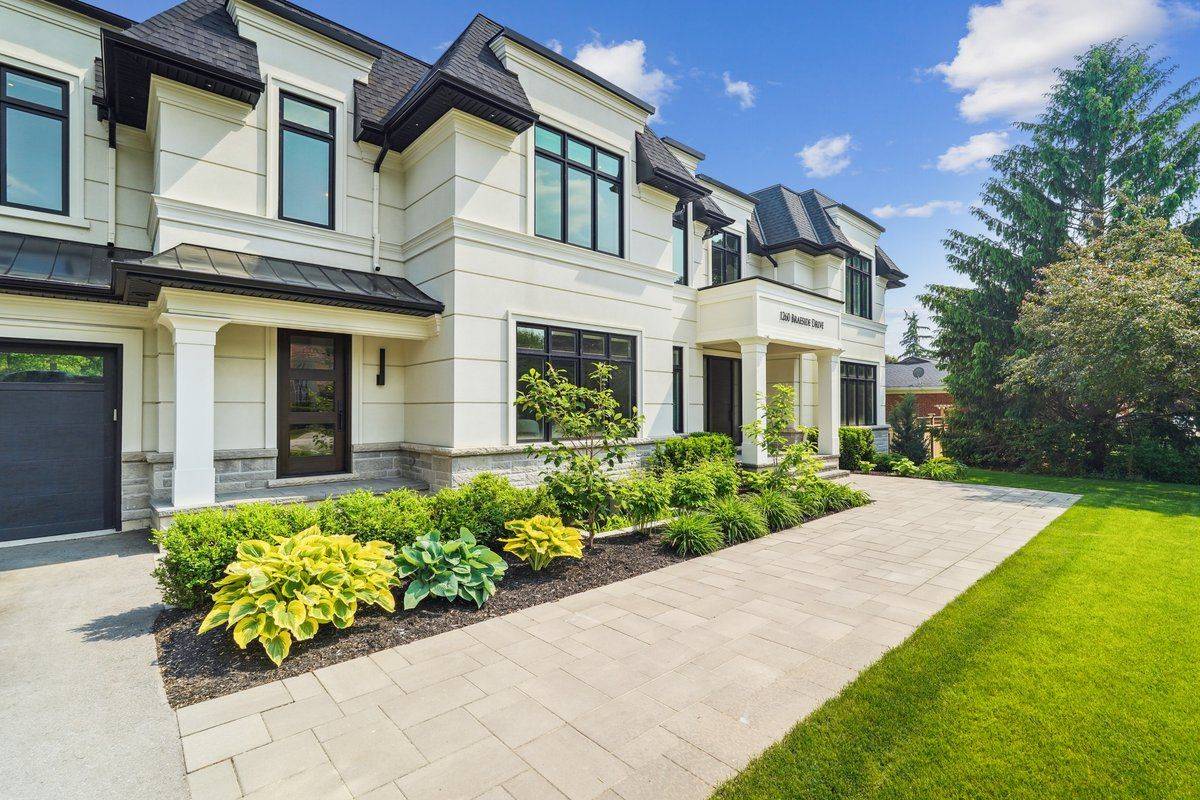 Oakville, ON L6J 2A4,1260 Braeside DR