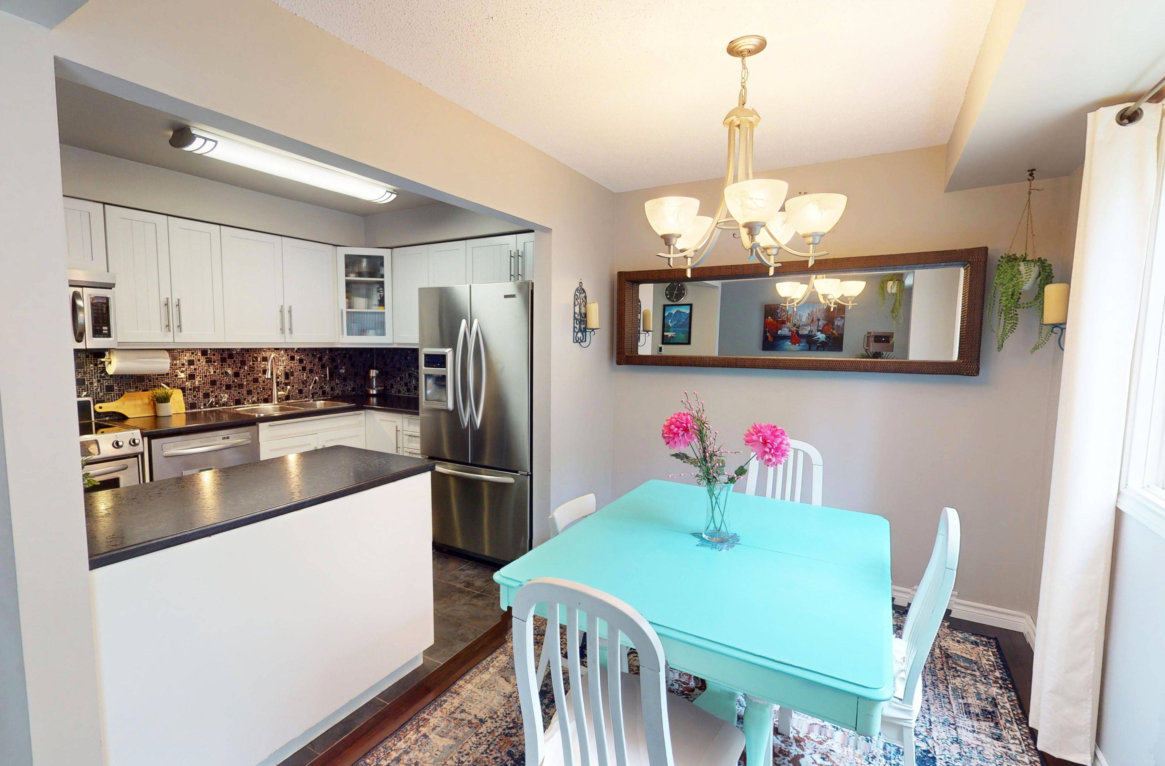 Woodstock, ON N4V 1A5,179 Ferguson DR ##4
