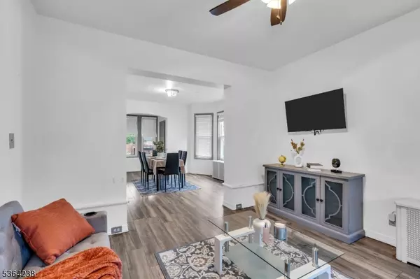 Rahway City, NJ 07065,1332 Maple Ter
