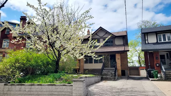 36 Gothic AVE, Toronto W02, ON M6P 2V9