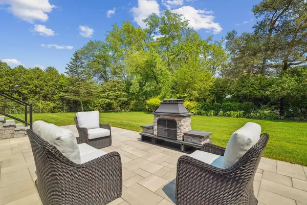 Oakville, ON L6J 2A4,1260 Braeside DR