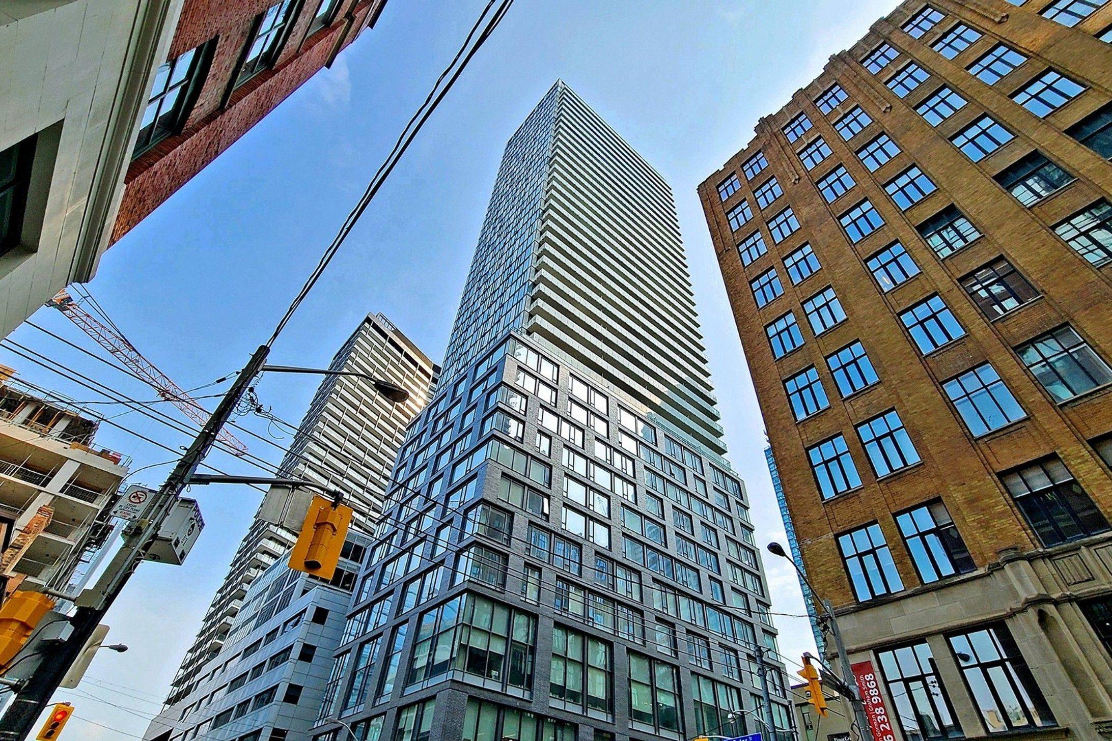 101 Peter ST #3111, Toronto C01, ON M5V 0G6