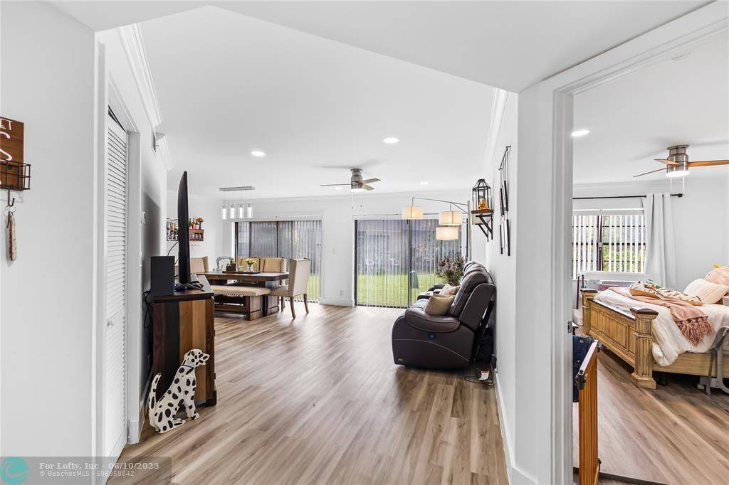 Coral Springs, FL 33071,1672 Cypress Pointe Dr  #1A
