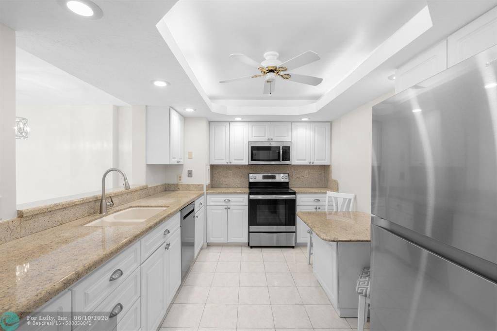 Hillsboro Beach, FL 33062,1149 Hillsboro Mile  #309