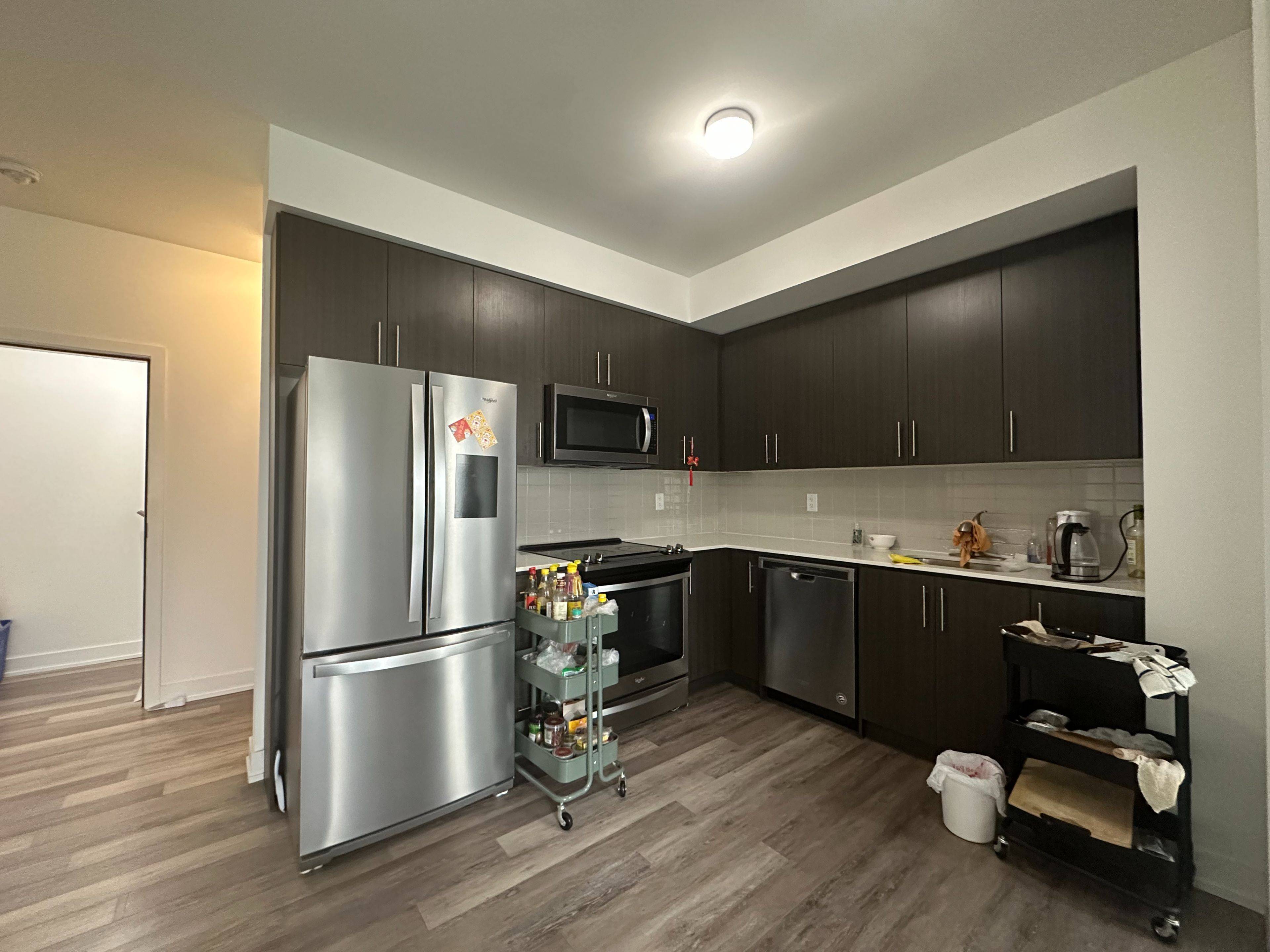 Mississauga, ON L5L 2M5,3483 Widdicombe WAY #3
