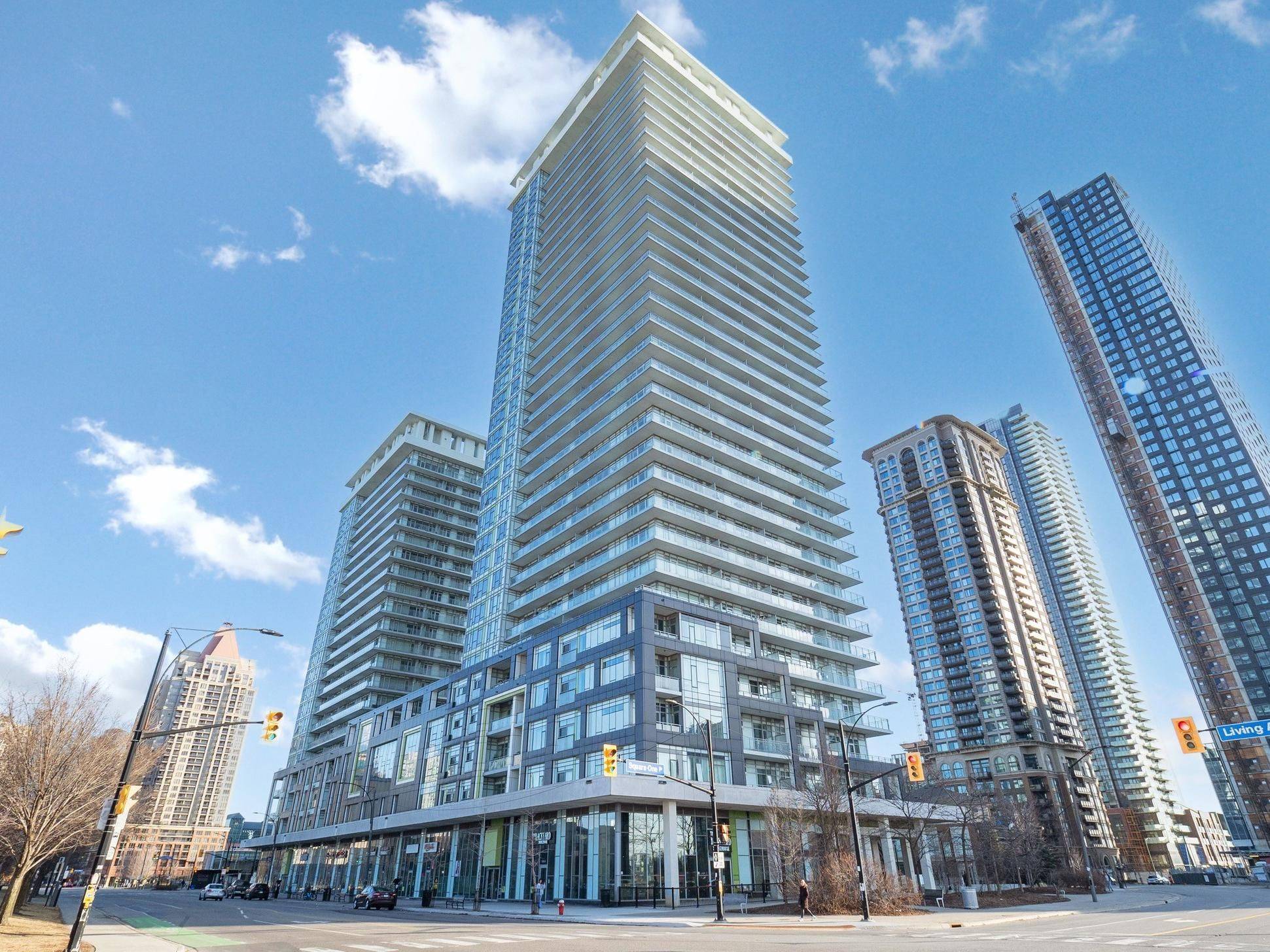 Mississauga, ON L5B 0G7,360 Square One DR #2601