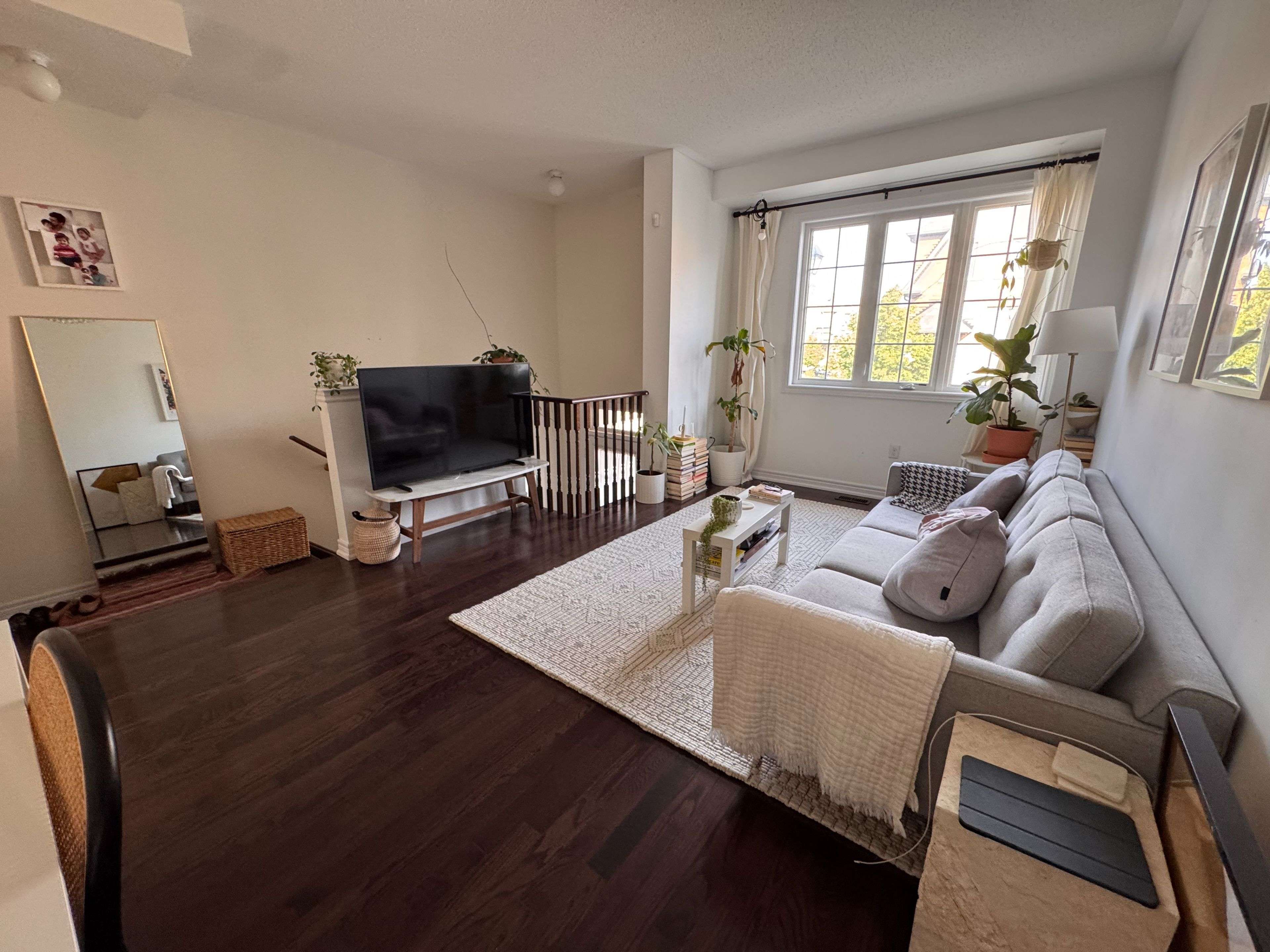 Mississauga, ON L5V 0E1,1408 Granrock CRES