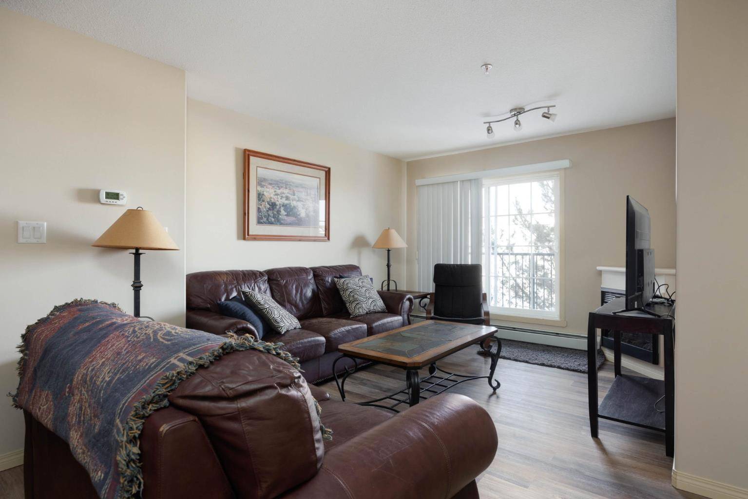 Fort Mcmurray, AB T9K 2W3,200 Lougheed DR #2300