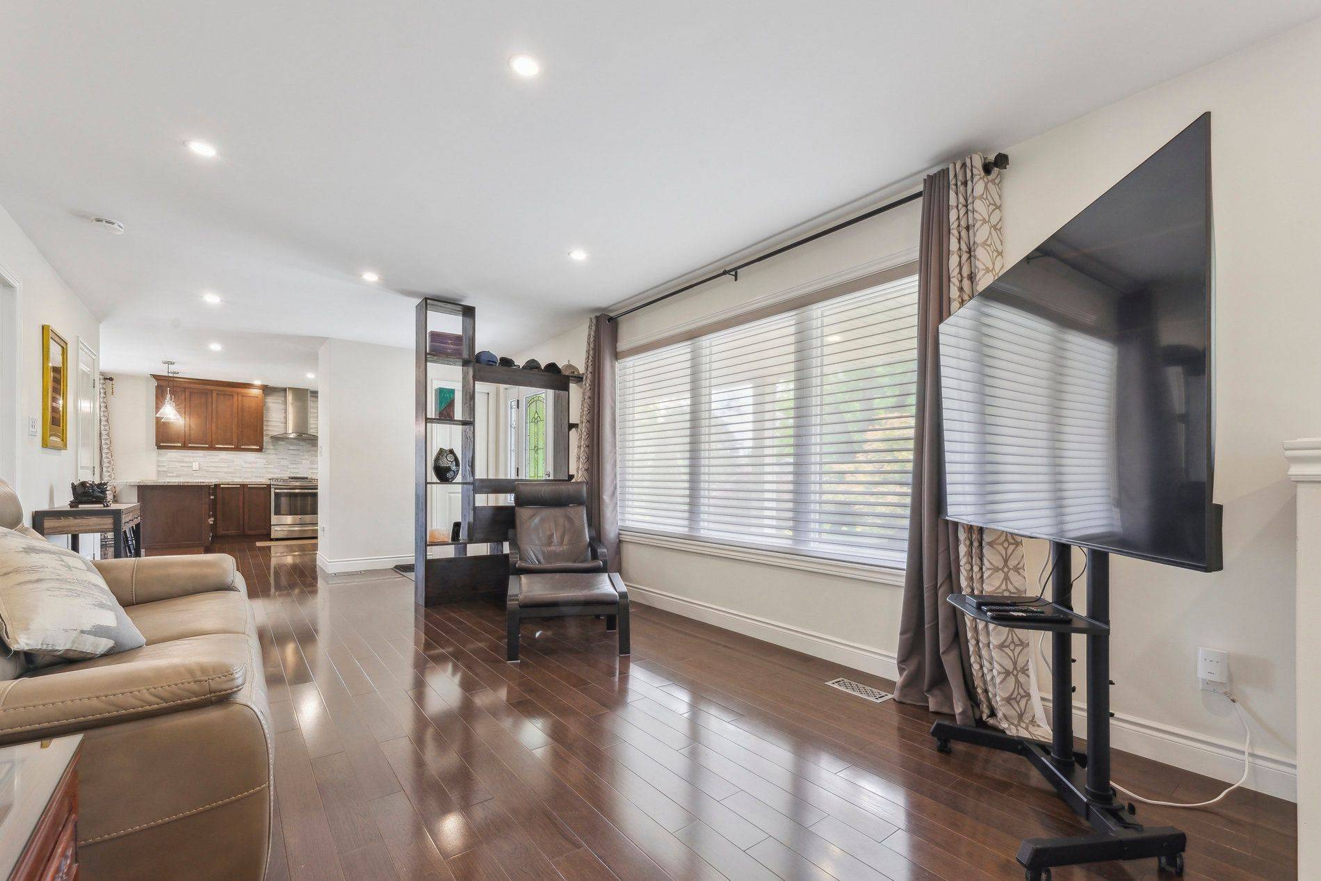 Oshawa, ON L1H 7K4,4617 Old Simcoe ST