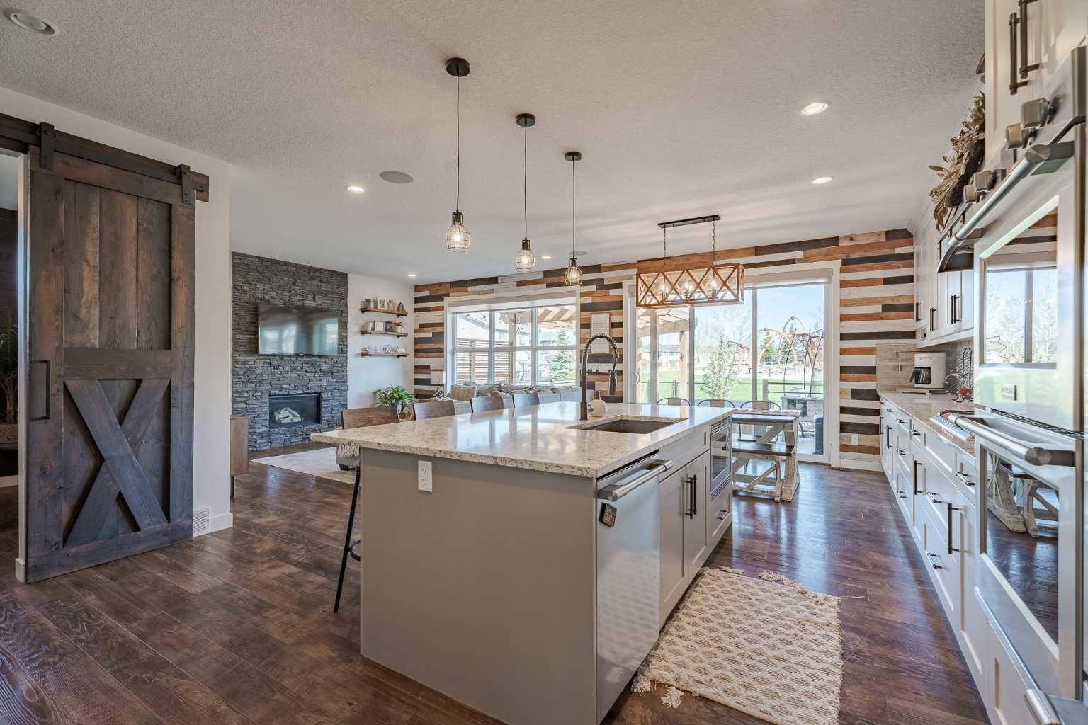 Airdrie, AB T4B 4J8,4 Hillcrest AVE Southwest