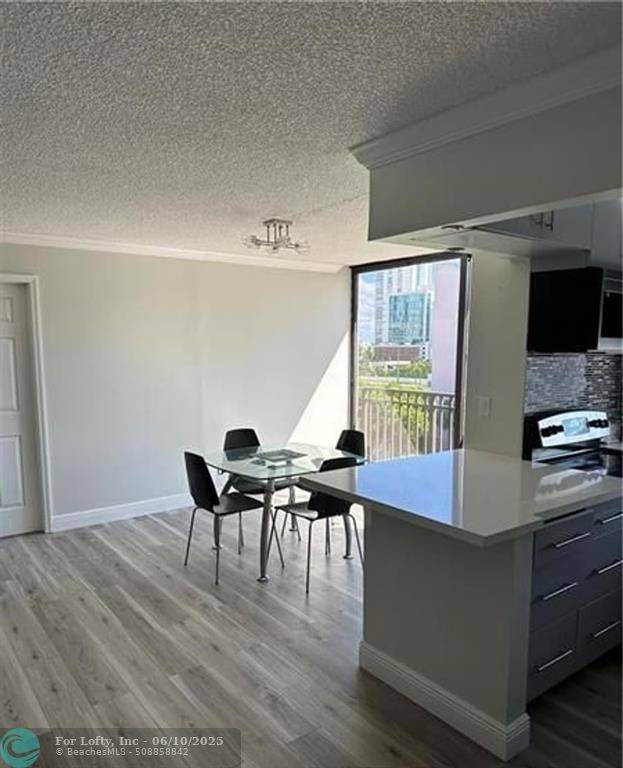 Sunny Isles Beach, FL 33160,17011 N Bay Rd  #714