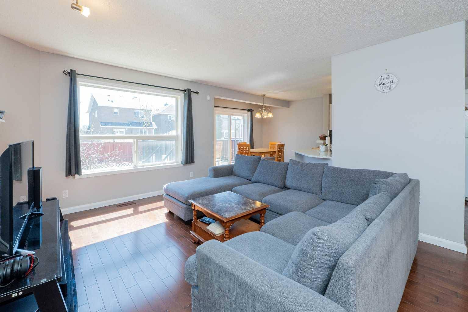 Calgary, AB T3Z 0A1,39 Saddleridge Close NE