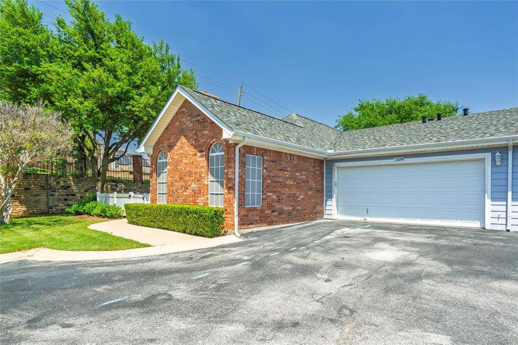 Bedford, TX 76021,2319 Jennifer Lane