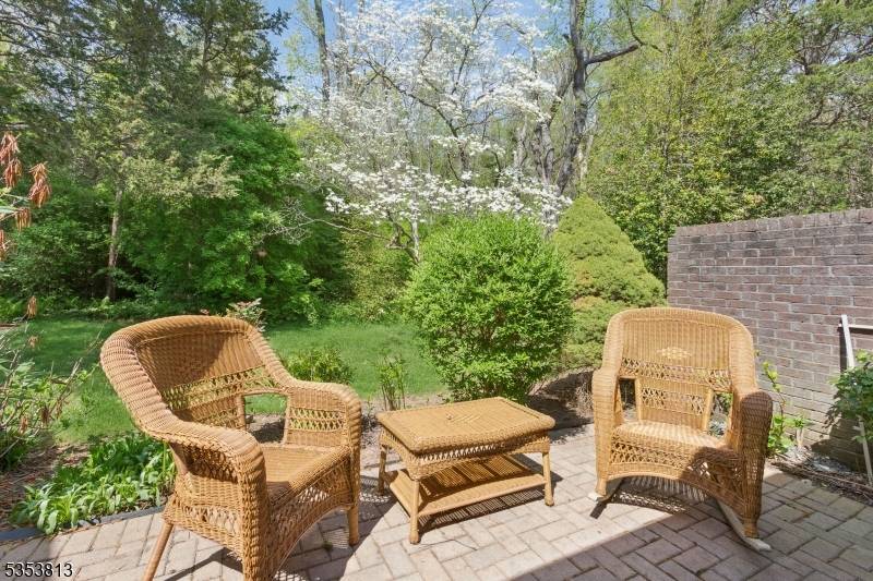 Bernards Twp., NJ 07920,54 Aspen Dr