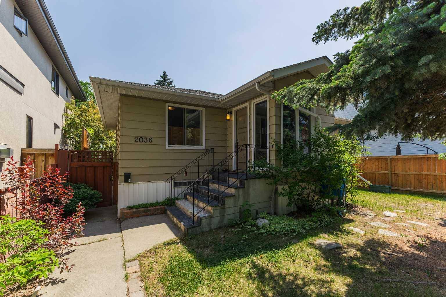 Calgary, AB T3E 1Y7,2036 25A ST SW