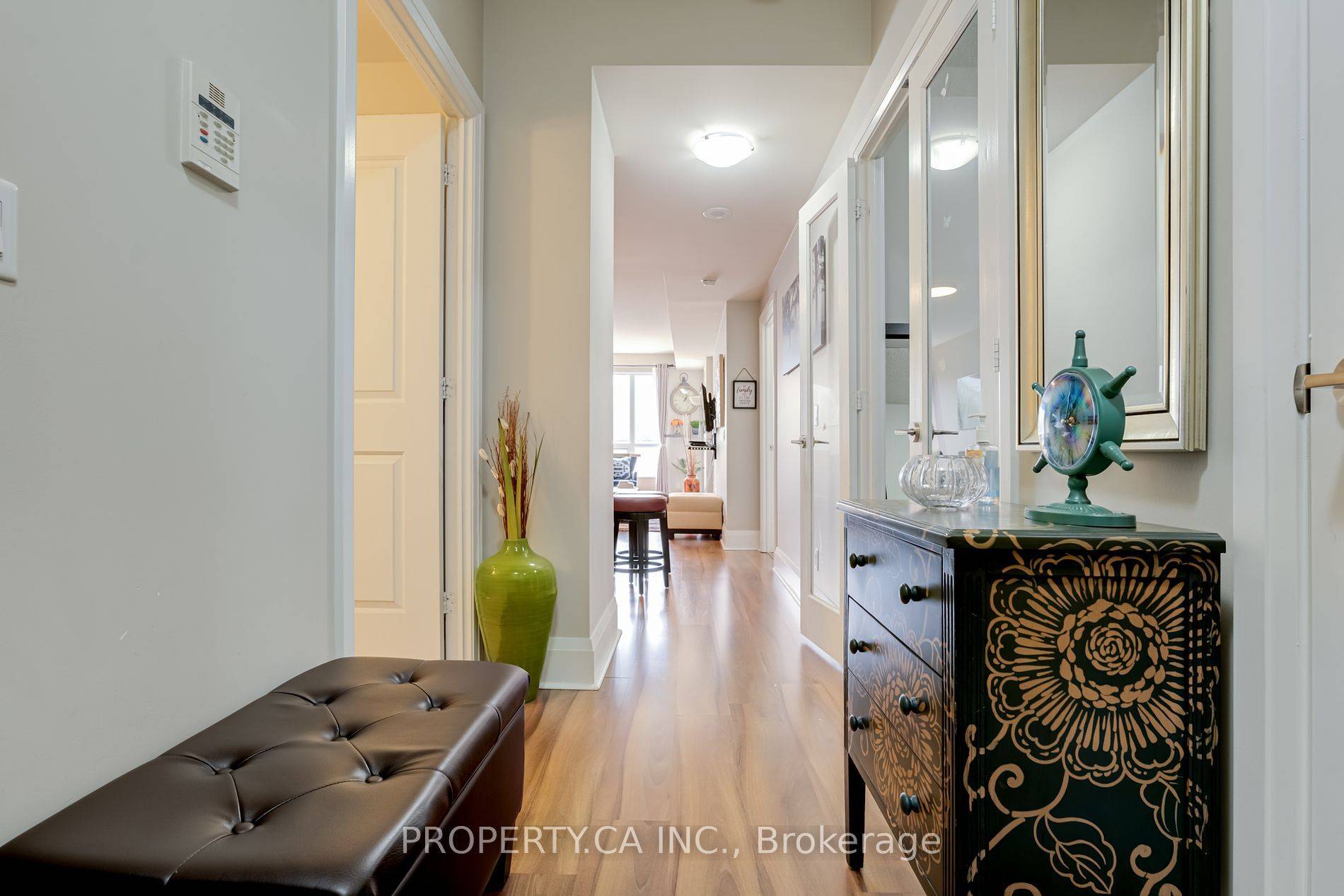 Toronto C14, ON M2N 0C2,100 Harrison GDNS #205