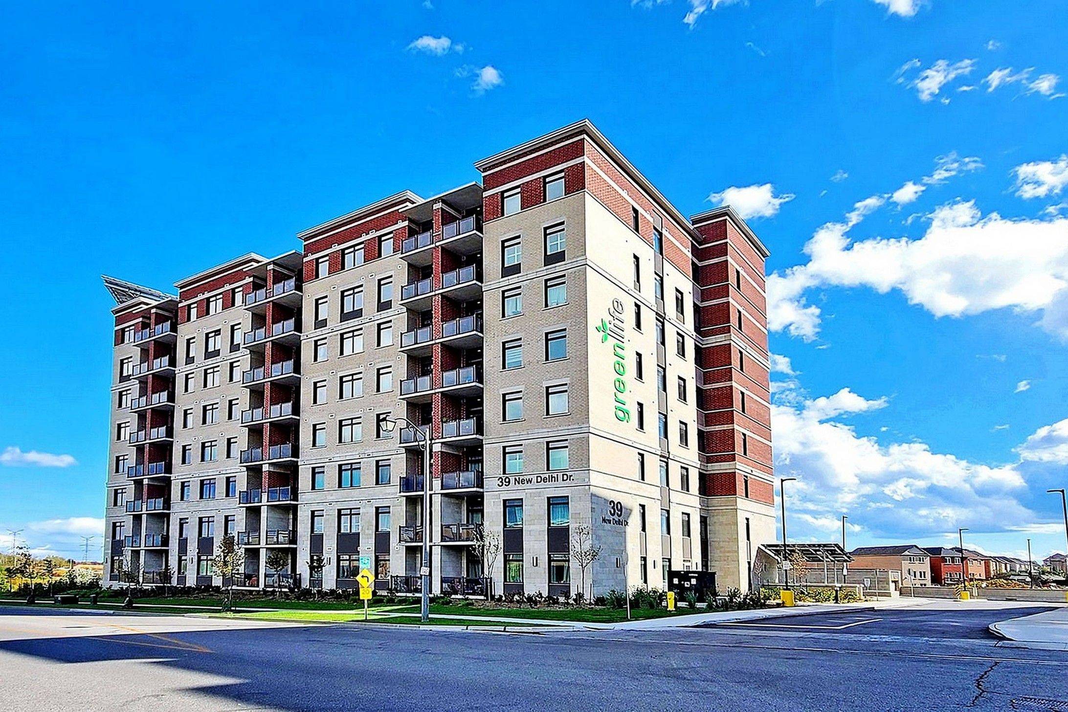 39 New Delhi DR E #601, Markham, ON L3S 0E1
