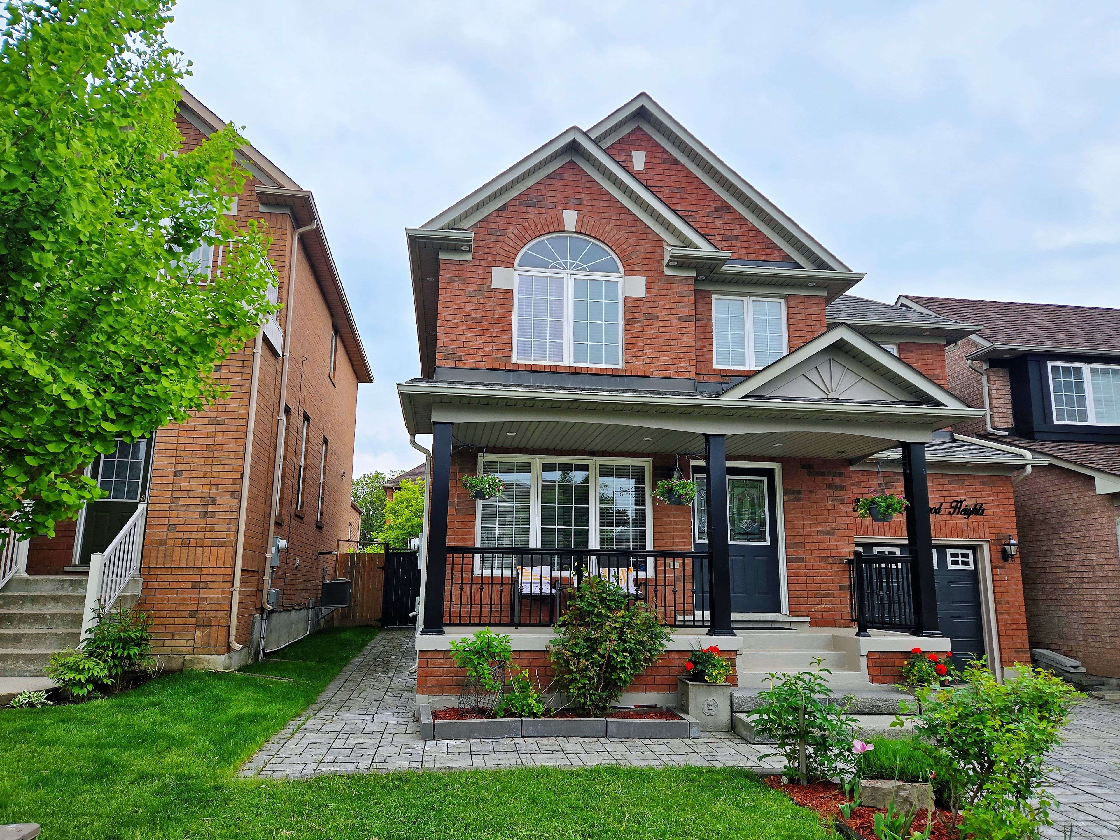 Mississauga, ON L5M 6L9,3956 Deepwood HTS
