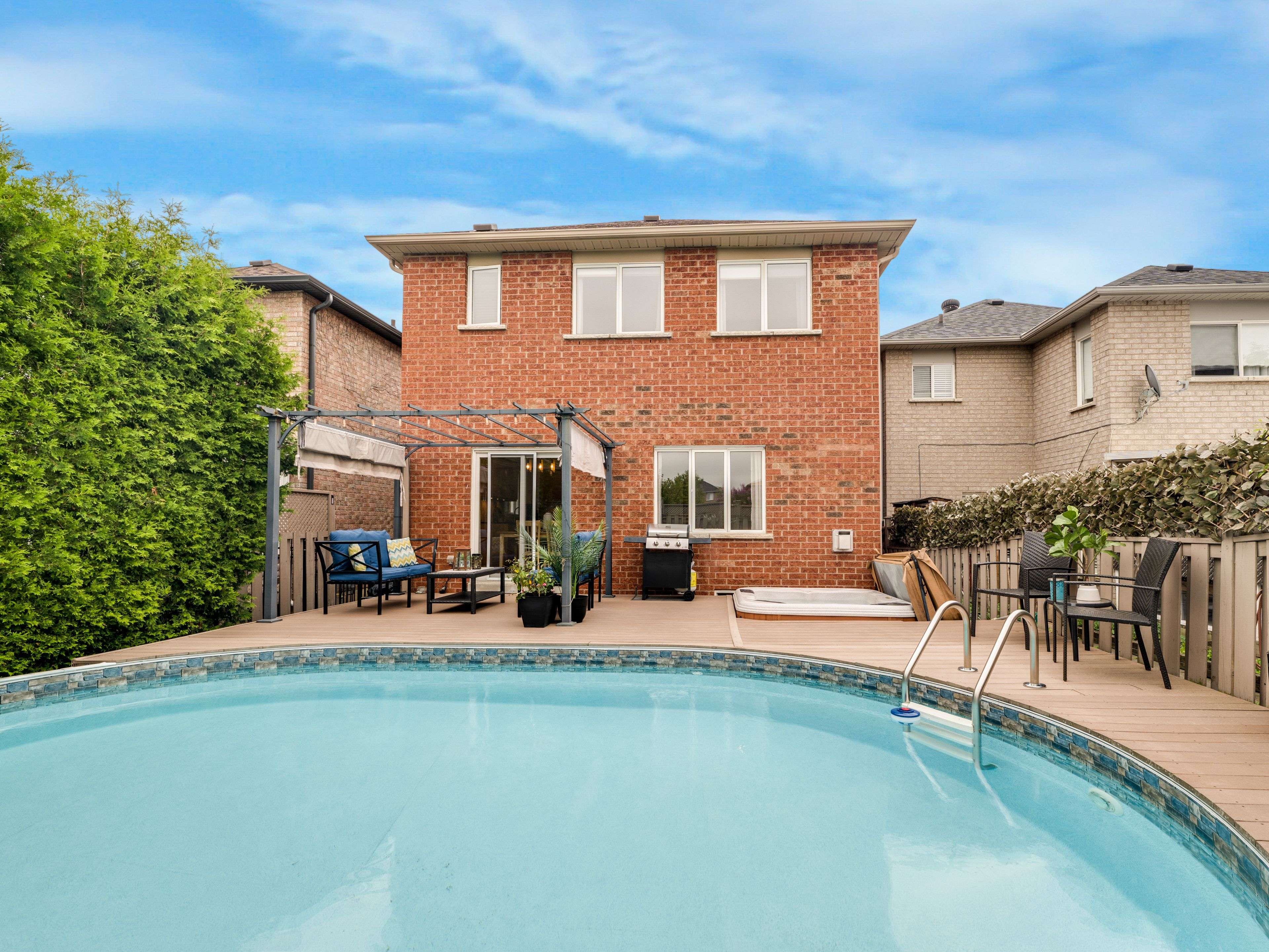 Caledon, ON L7E 2K4,26 Shady Glen CRES