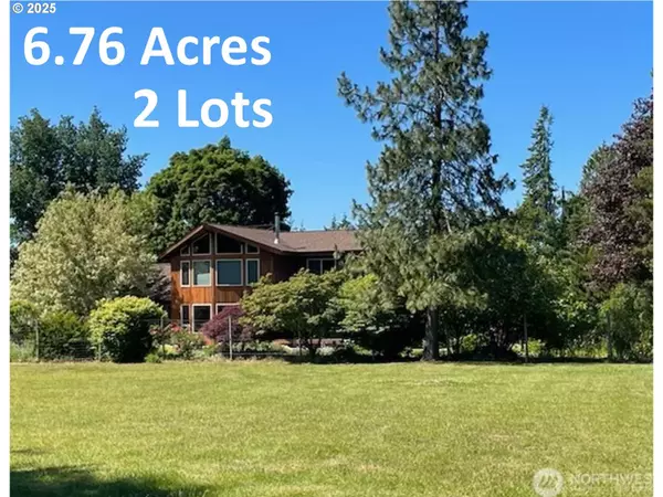 1090 MIDDLE FORK RD, Onalaska, WA 98570