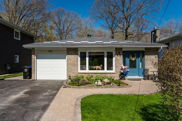 Midland, ON L4R 5J5,201 Bayfield AVE